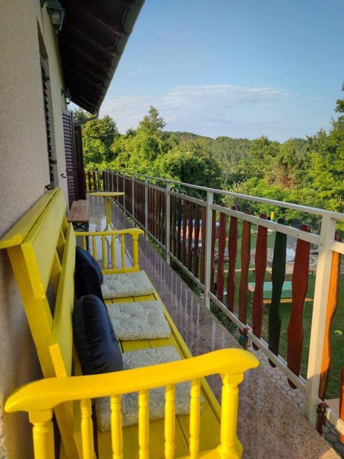 Farm Stay Synergia - Hiden Treasure Pazin Exteriör bild